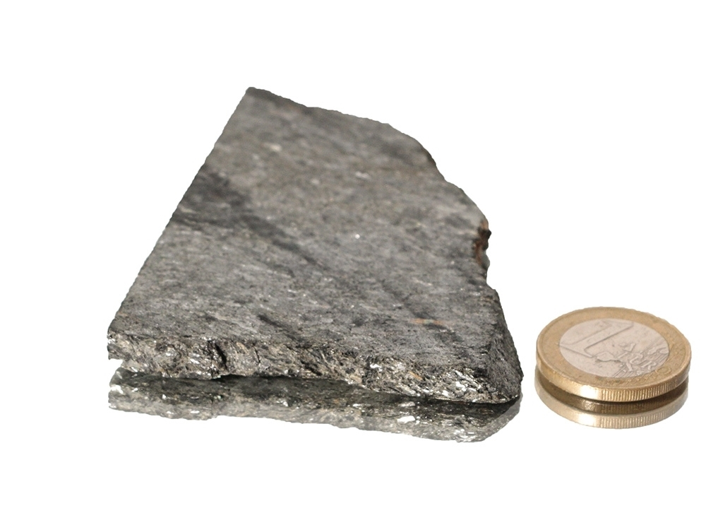 Classic Nuummite